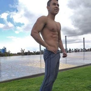 Meet your Posher, Fernando